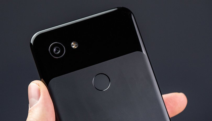 Latest Google Pixel Leak Reveals A Hole Punched Display Androidpit