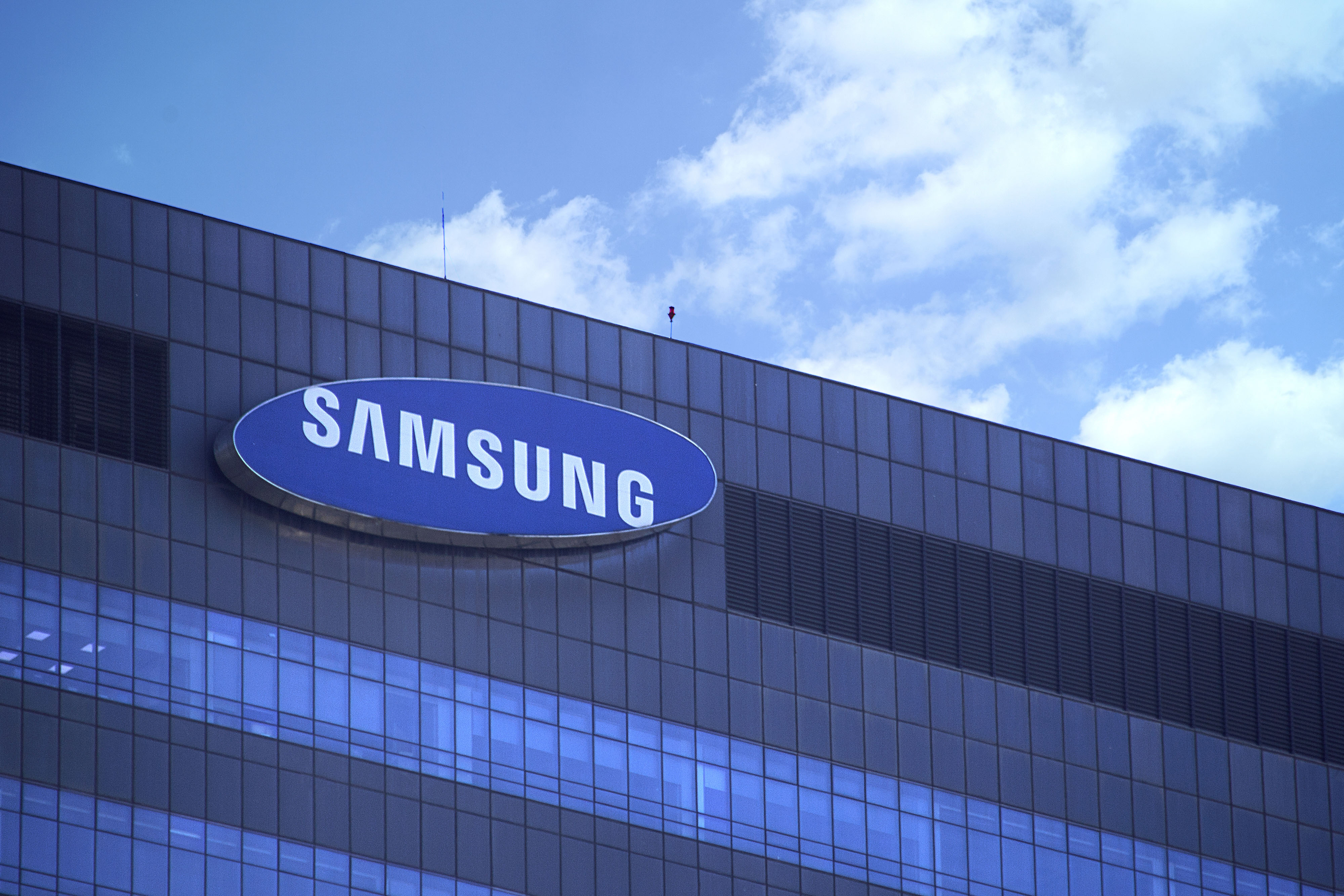 Ingresos de Samsung caen un 60% en el primer trimestre de 2019