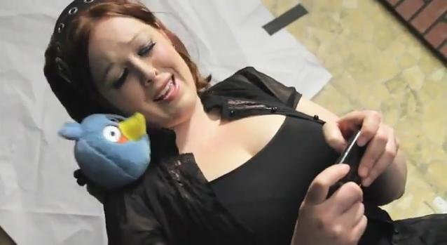 [Vídeo] Adele canta os Angry Birds (sátira)