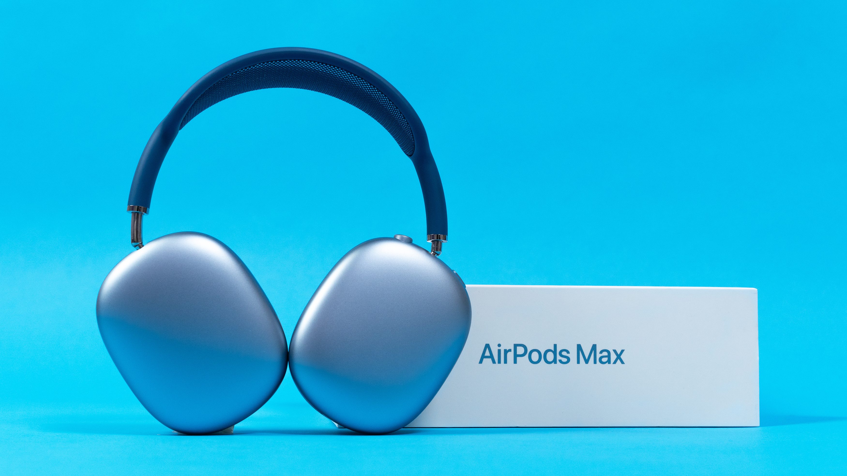 Best Apple AirPods Max Headphones Deal: $449 Sale Price, $100 Discount