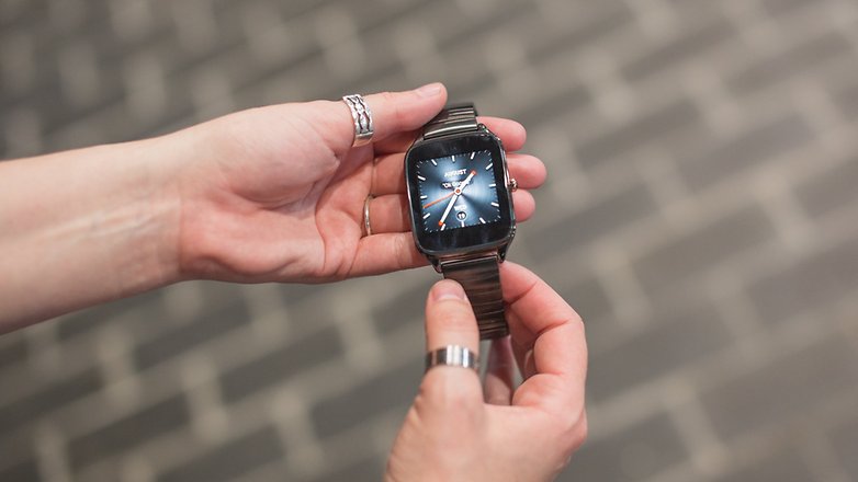 zenwatch 2 ifa 2015 hands on 2