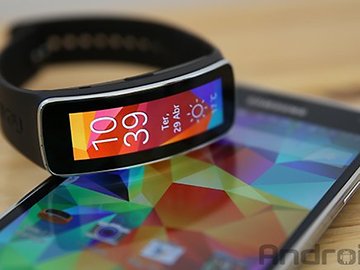 Gear Fit: um gadget bem desenhado rodando um software do ano passado