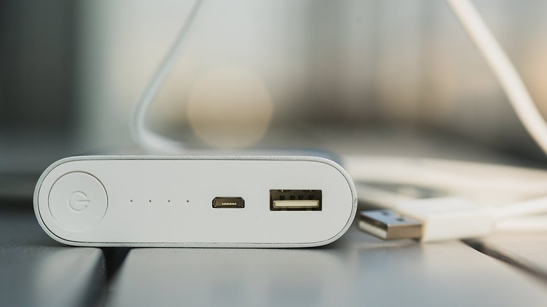 Xiaomi power bank 10400 portas