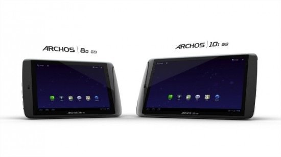 Zwei Archos Tablets, Modell 80 G9 links und 101 G9 rechts, beide mit einem blauen Bildschirm und App-Symbolen.