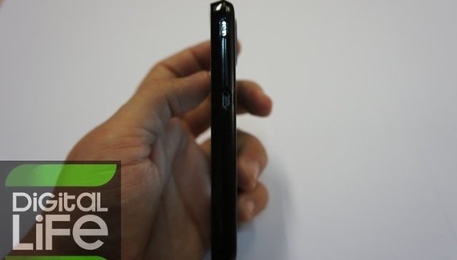 ZTE Skate – 4.3“ Android 2.3 Smartphone für €250