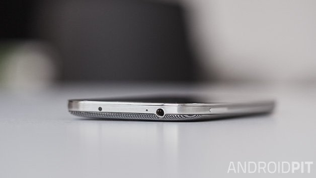 test samsung galaxy s4 side angle