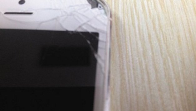 iPhone 5 Explodes, Injures Owner’s Eye