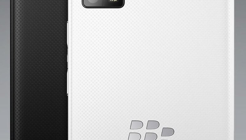 BlackBerry Z10 chega ao Brasil por R$ 2.449,00