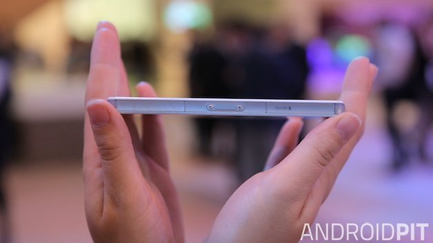 Sony Xperia Z3 Compact Review Best In Mini Class Androidpit