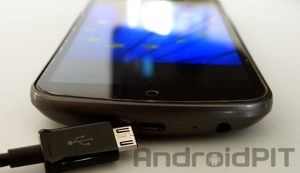Micro USB Wasserzeichen
