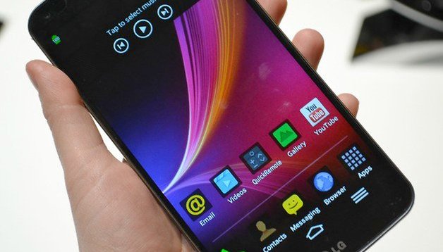 LG G Flex im Kurztest: Hands On mit dem Bananen-Phone