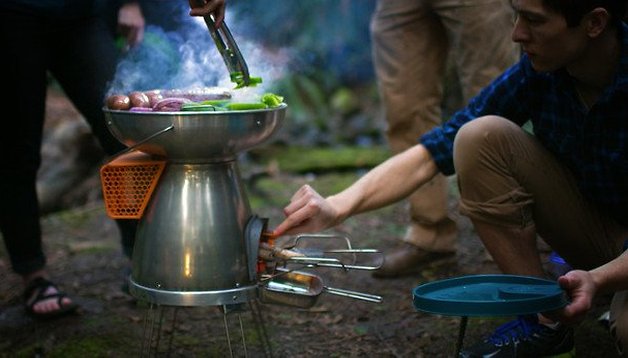 Gadget de la semana - BaseCamp Stove, una barbacoa que recarga tu smartphone