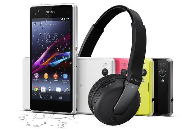 xperia z1 compact headphones teaser