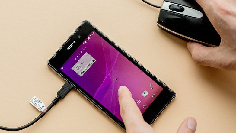 O AndroidPIT controla um telefone com um mouse 1