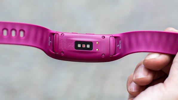 gear fit 2 heart rate monitor