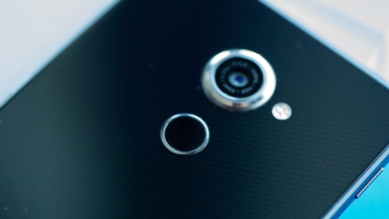 AndroidPIT vodafone smart platinum 7 5