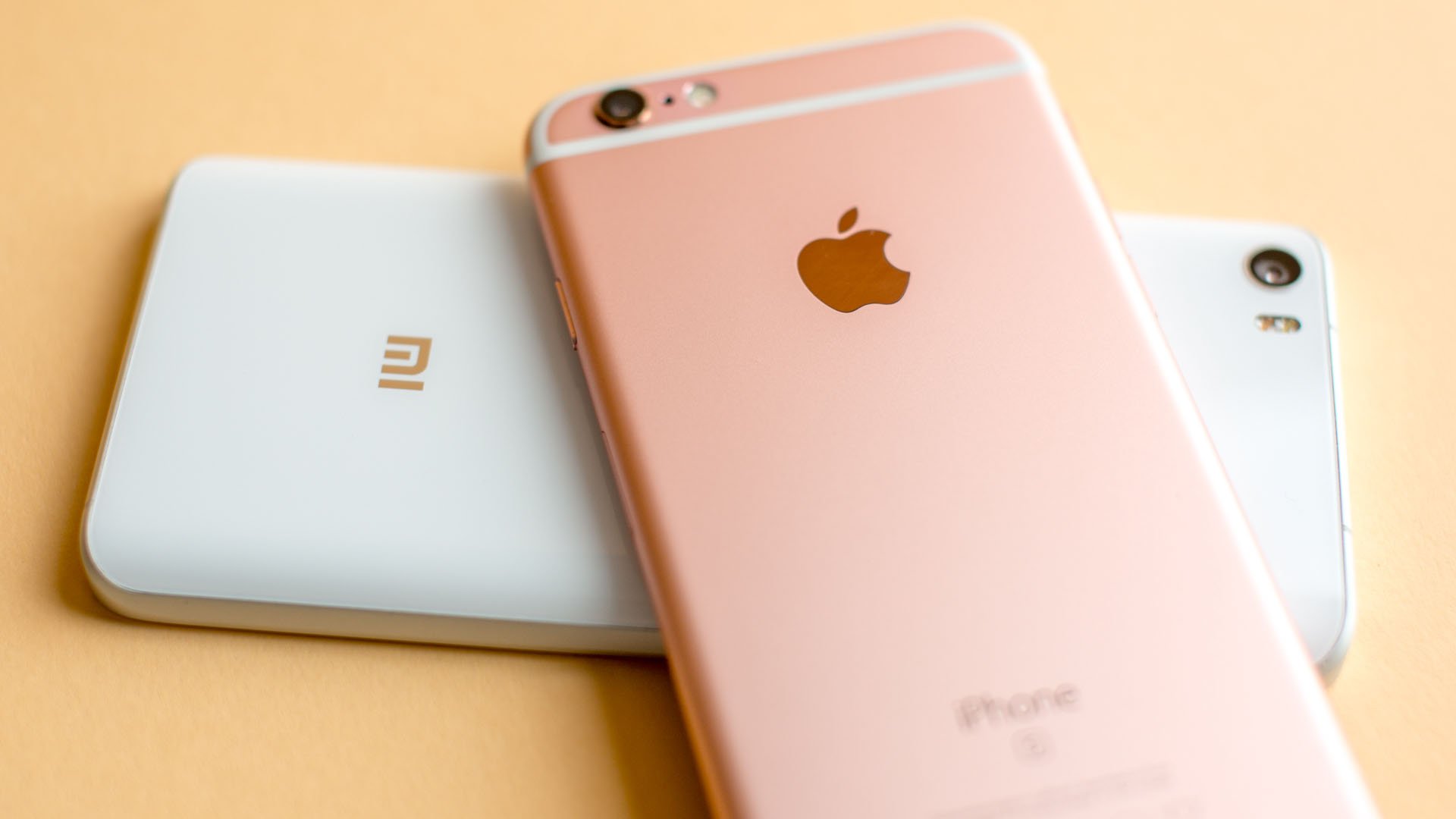 Xiaomi Mi 5 Vs Iphone 6s Comparison Apples To Apples