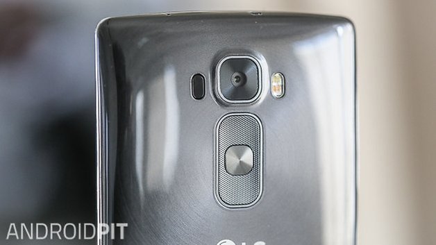lg g flex 2 camera back