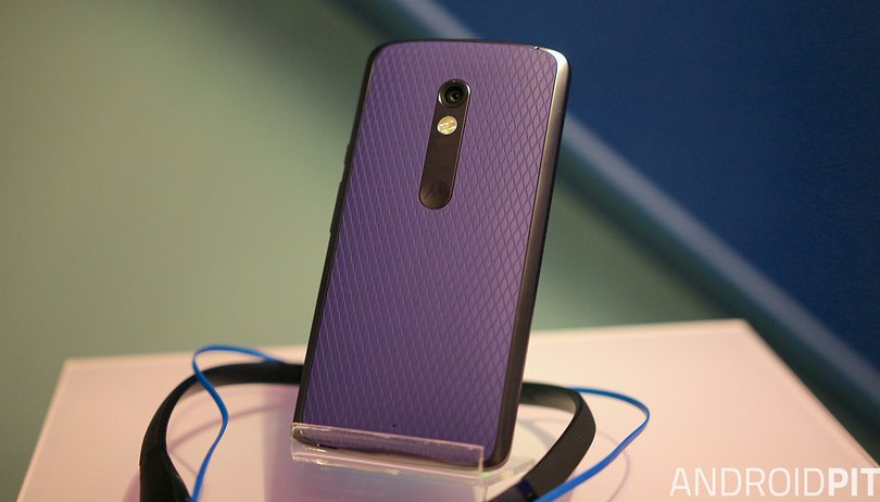 Motorola Moto X Play review: big battery on a budget