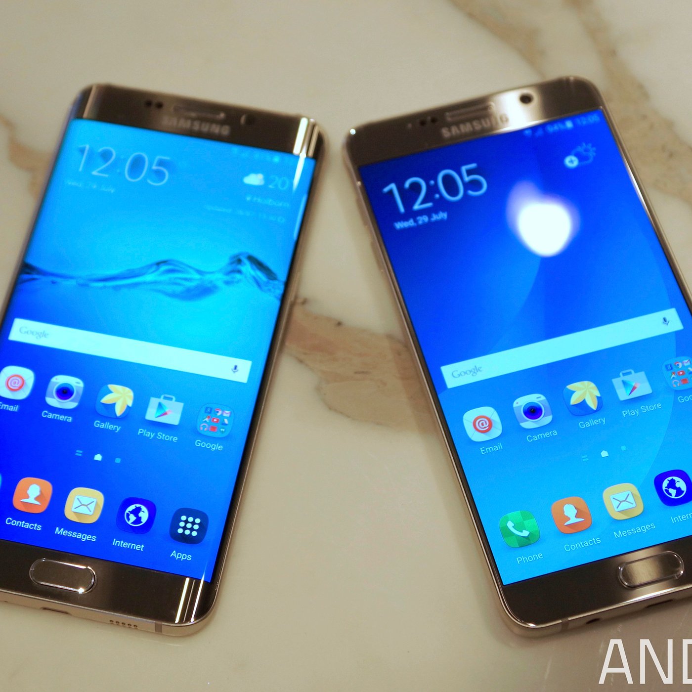 Dispuesto Obsesión Basura Comparación de Galaxy Note 5 vs Galaxy S6 Edge+: Dos galaxias no tan  lejanas | NextPit