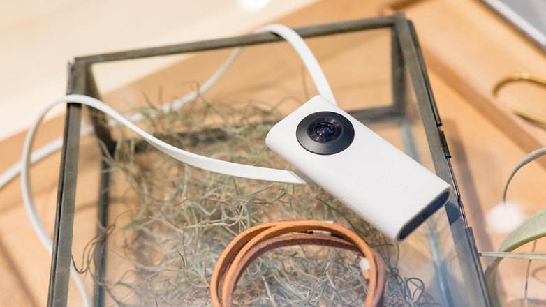 sony xperia eye 2