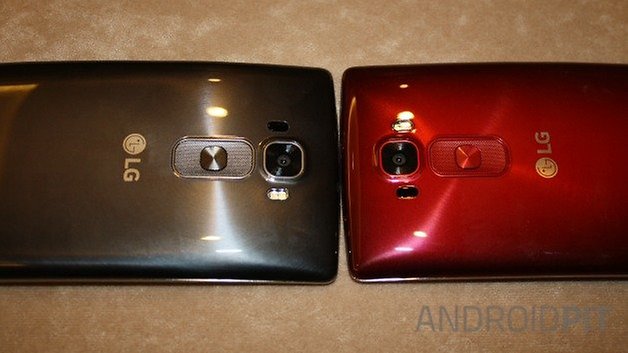 AndroidPIT LG G Flex 2 back 1