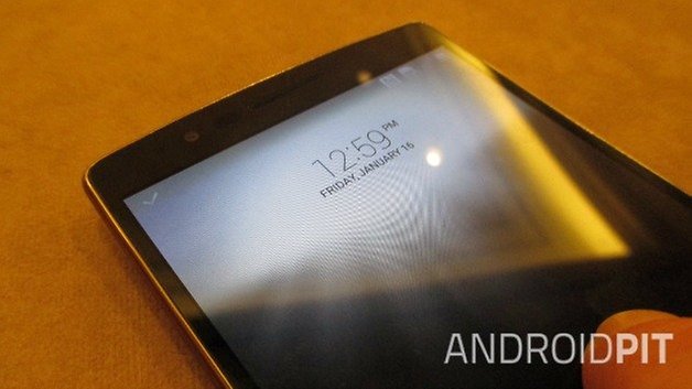 AndroidPIT LG G Flex 2 glance view