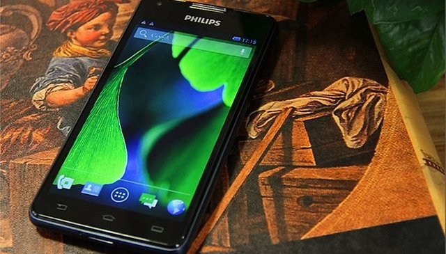 Conheça o novo smartphone da Philips com bateria que dura 66 dias