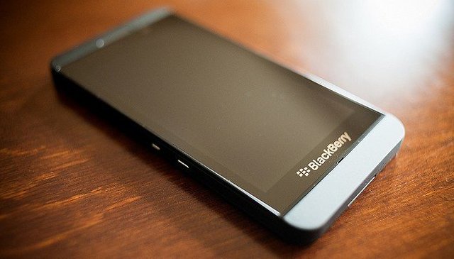 Vende-se: BlackBerry quer acelerar o processo e busca alternativas