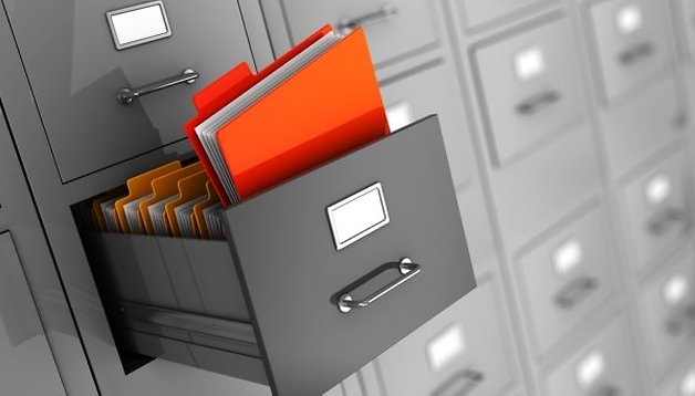 Es Gestore File vs Total Commander: chi tra le due è la migliore app per gestire file?