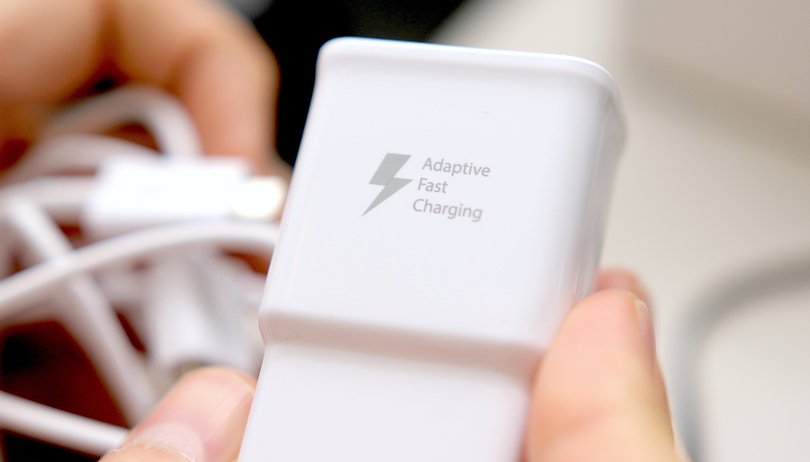 Galaxy S21 não terá fone e nem carregador na caixa