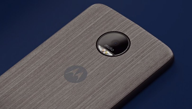 Moto OneCompute: será que o módulo que transforma o Moto Z num PC funciona?