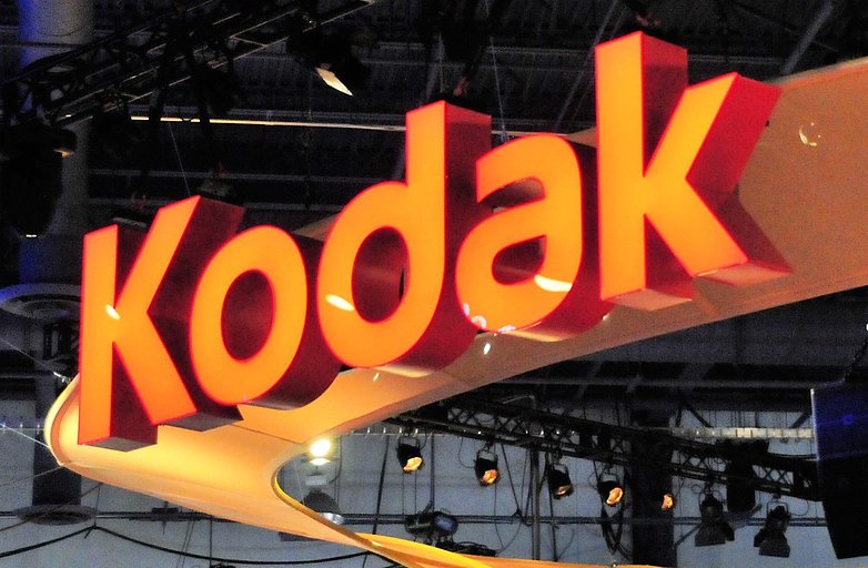 04870990 photo stand kodak ces 2012
