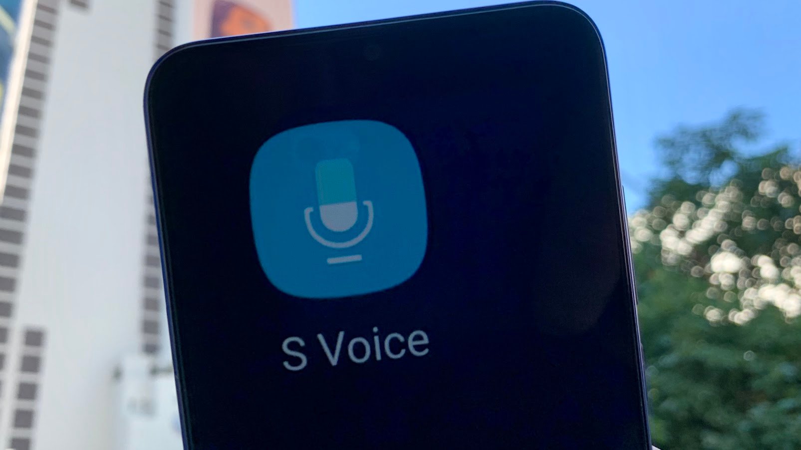 ستوقف سامسونج صوت S Voice الشهير بالفعل 100