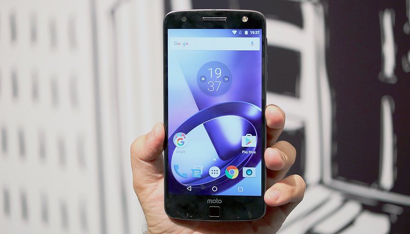 Lenovo Moto Z recensione: troppo sottile per essere vero