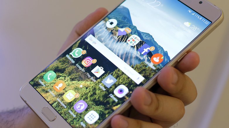 galaxy a9 review screen