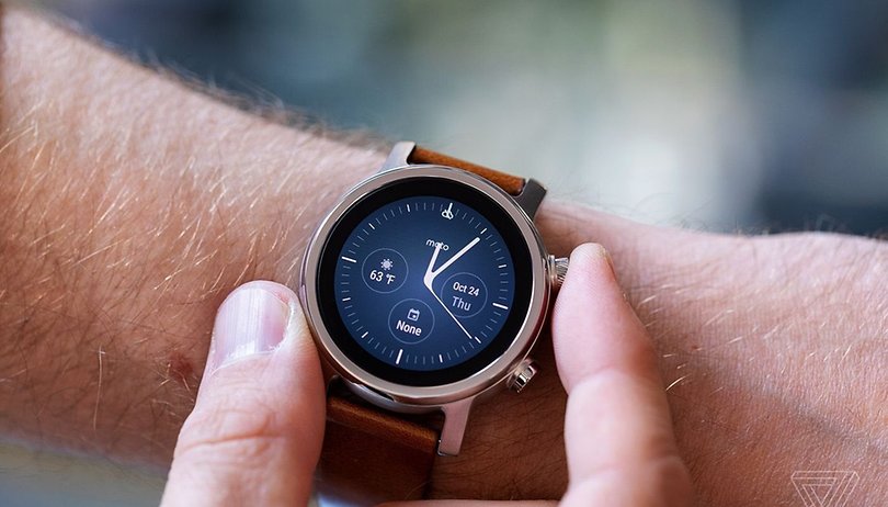 Após 4 anos, Motorola lança terceira geração do Moto 360