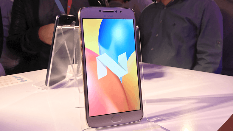 moto e4 plus nougat