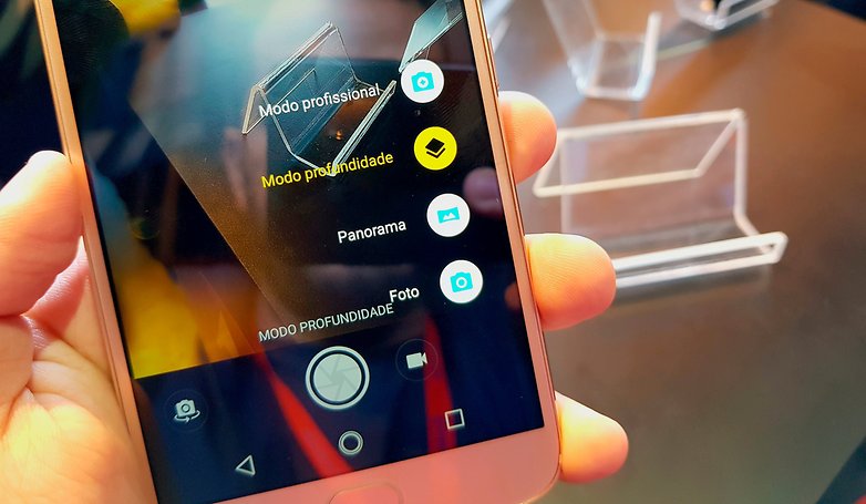 moto g5 s plus camera bokeh ef