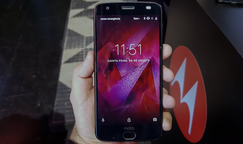 moto z2 force hands on all