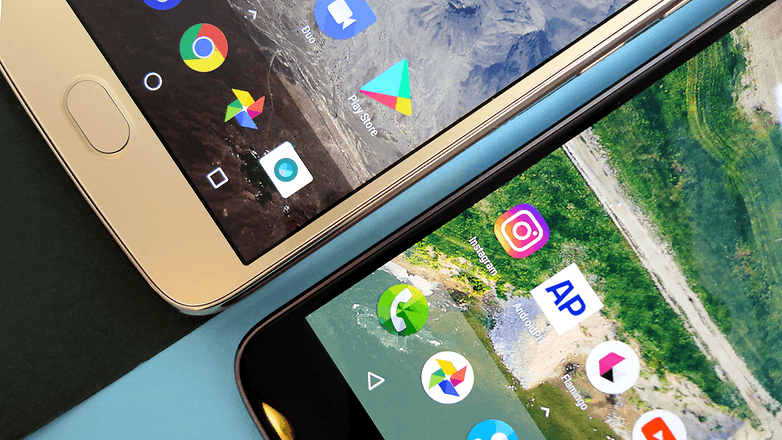 moto z2 play versus screen moto g5 plus