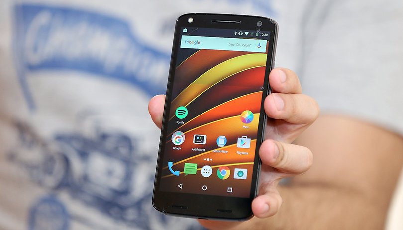 Test du Moto X Force : le smartphone à l'écran incassable mérite t-il votre attention ?