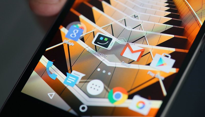 POLED, AMOLED e OLED: qual a diferença entre essas tecnologias de telas?