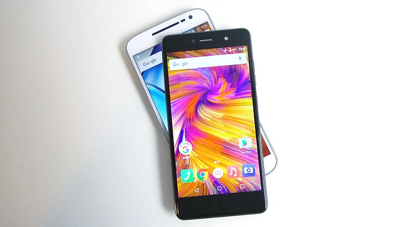 Quantum Fly ou Moto G4 Plus: qual intermediário é o mais avançado?