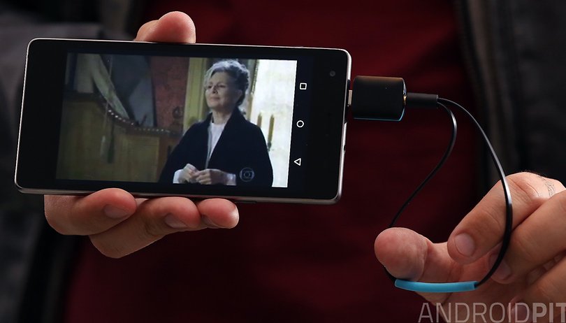Queremos saber: celulares com TV Digital estão com os dias contados?