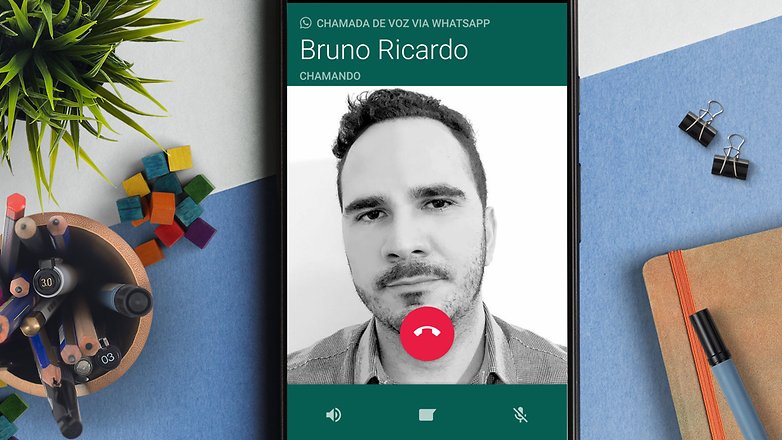 whatsapp voice call