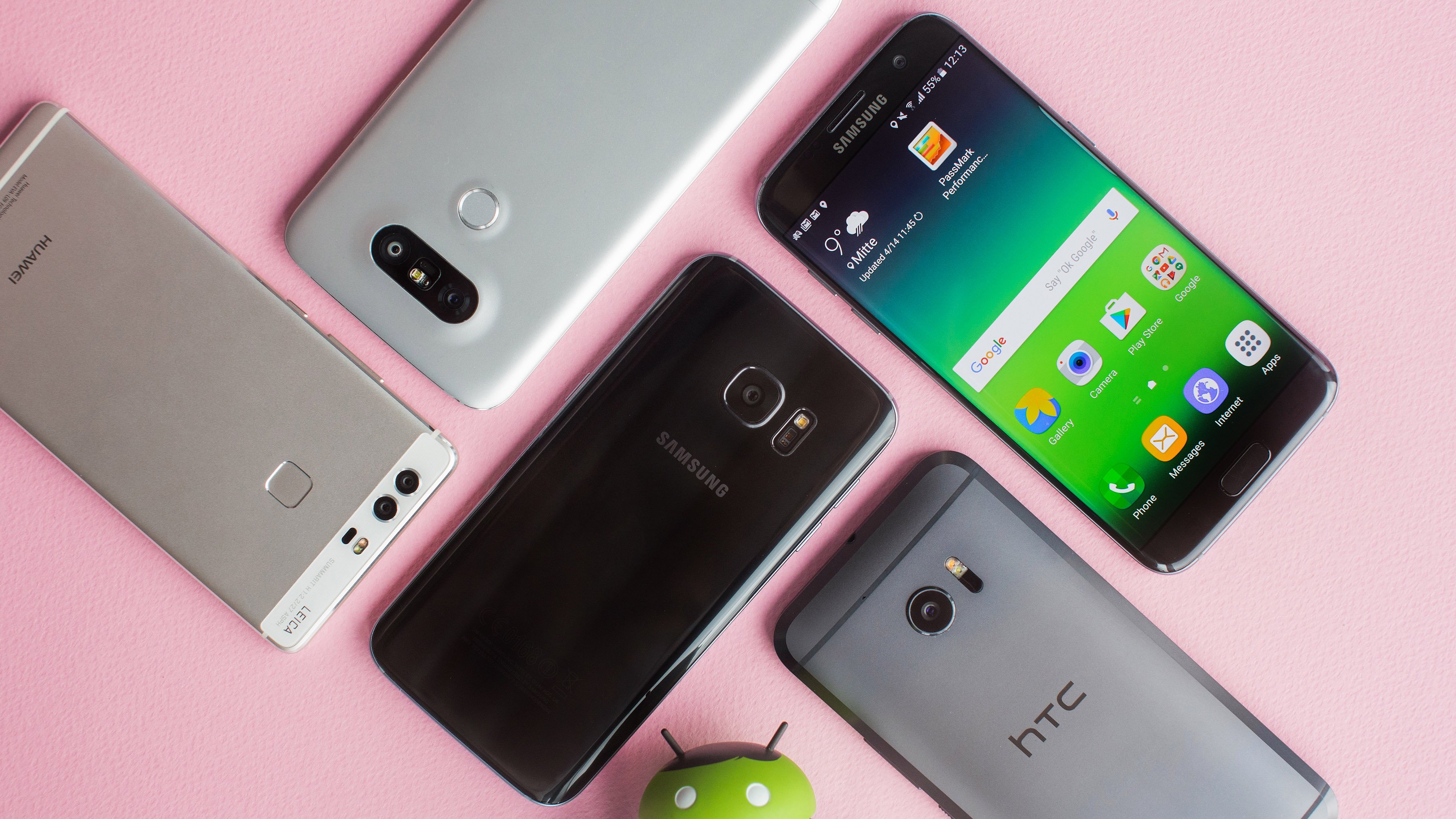 Yes, it's the best time of the year to buy a smartphone | NextPit