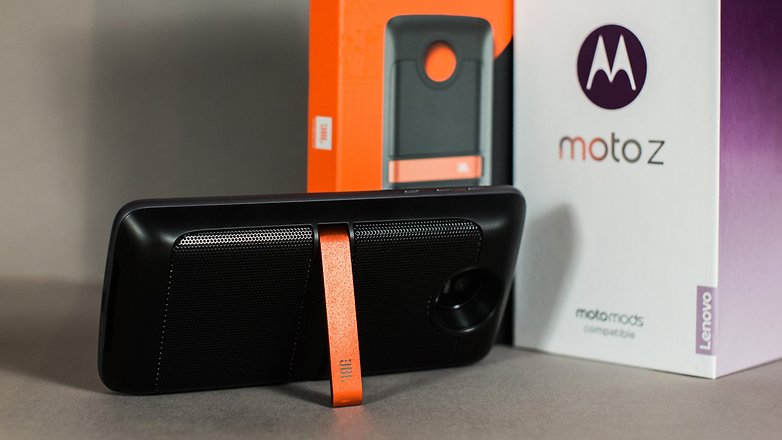 AndroidPIT moto mods heros 2396