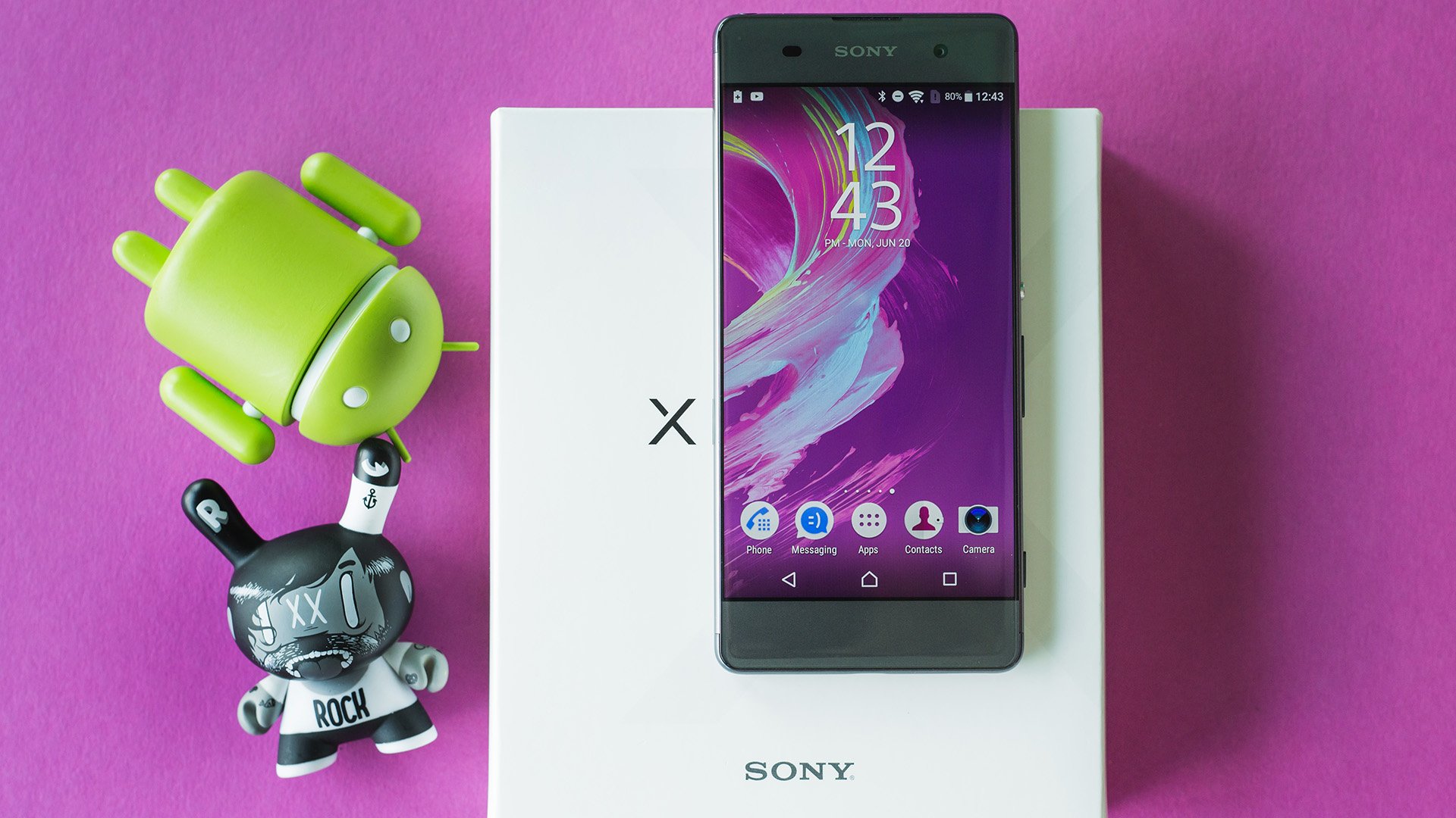 Sony Xperia XA review: overcharging on entrance | NextPit