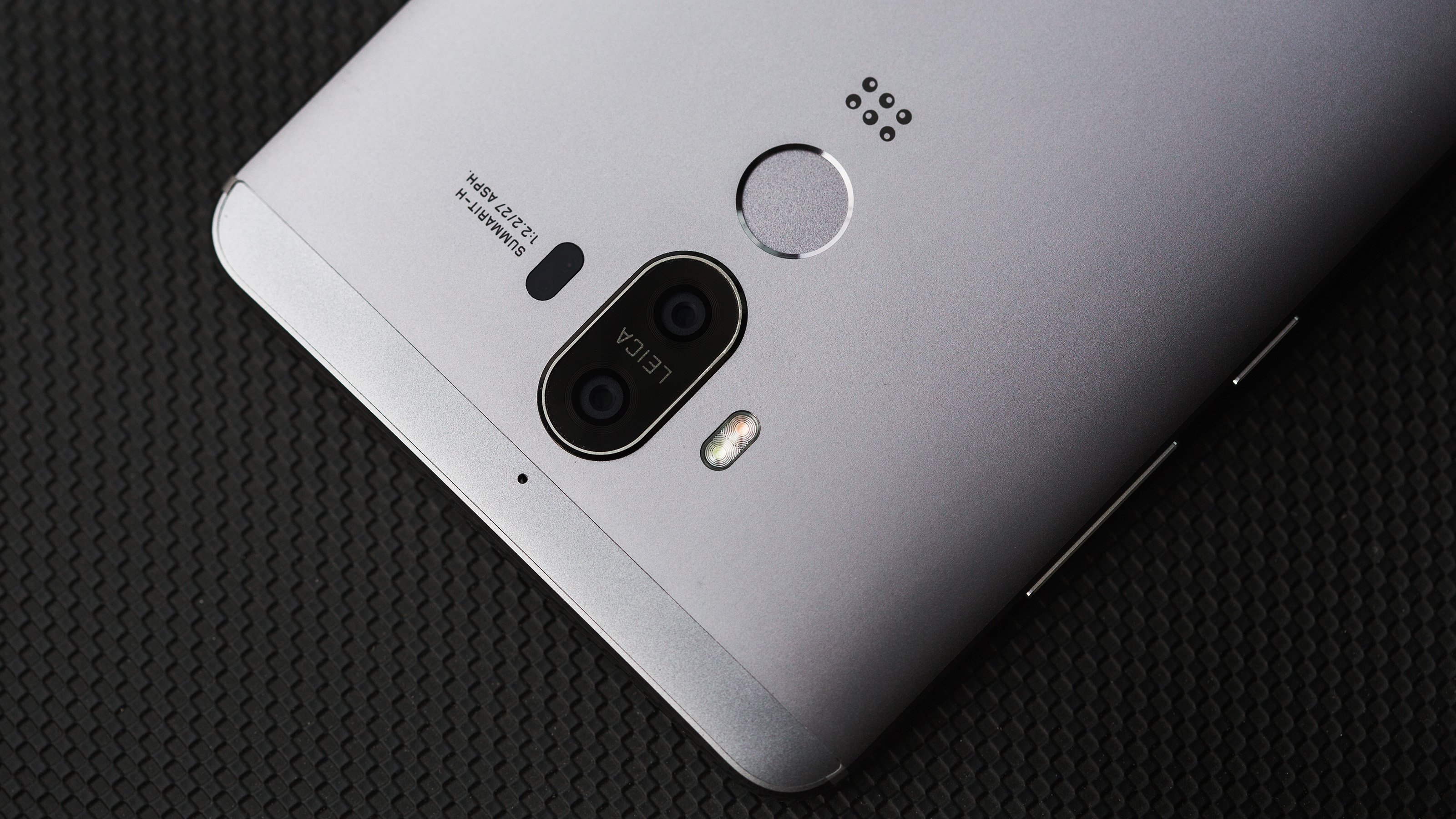 5 reasons to buy the Huawei Mate 9
